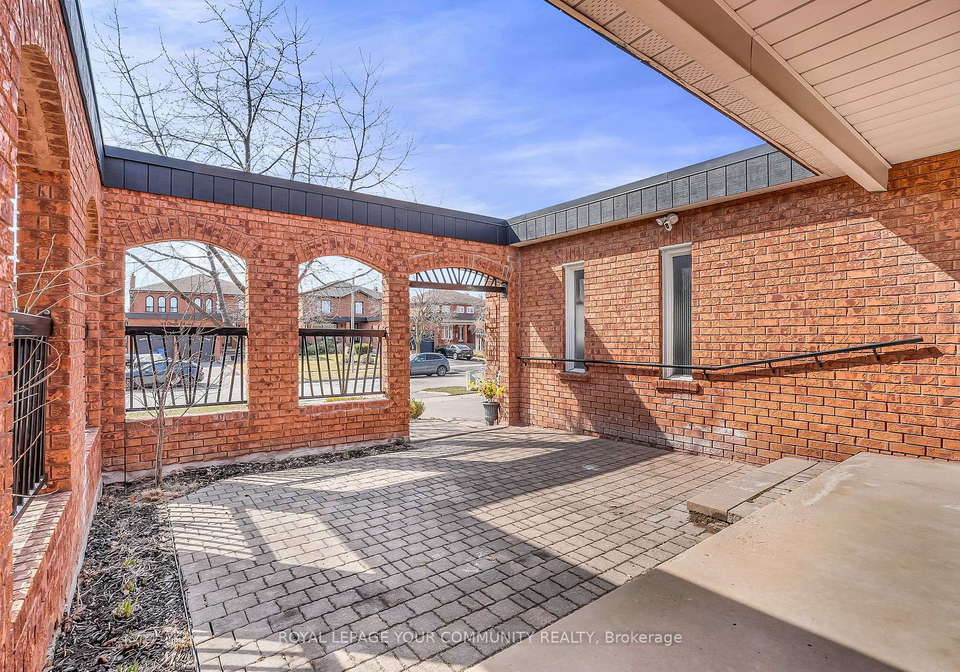34-claudia-avenue-n-vaughan-ontario-n12093302