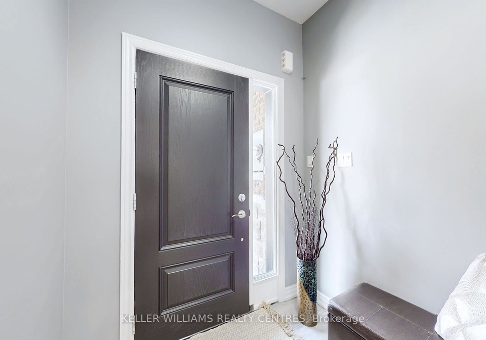 17-charmuse-lane-east-gwillimbury-ontario-n12093747