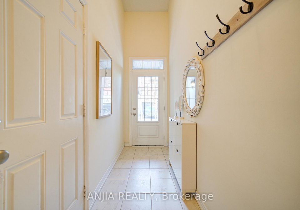 14-hyderabad-lane-markham-ontario-n12094191