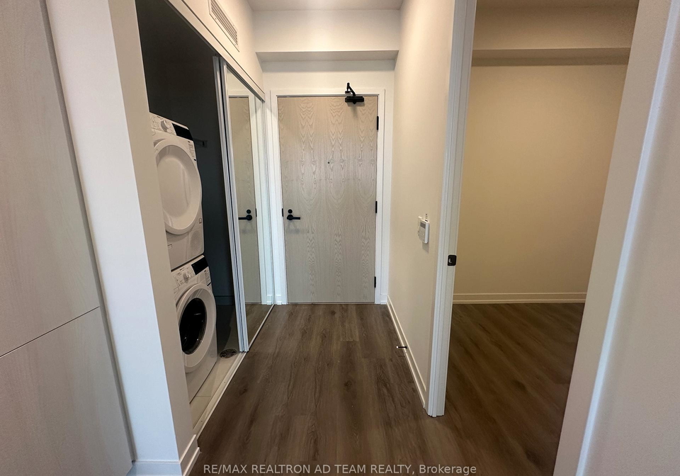 225-commernce-street-vaughan-ontario-n12094368