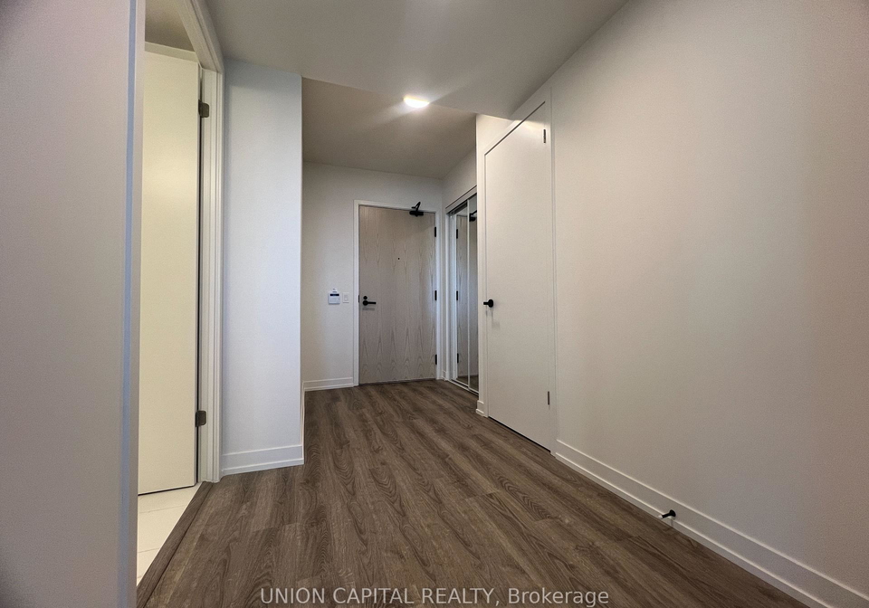 195-commerce-street-vaughan-ontario-n12098497