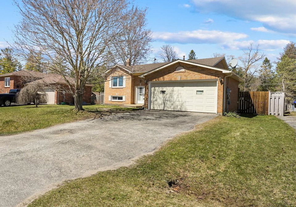 11-mccarthy-crescent-essa-ontario-n12101697