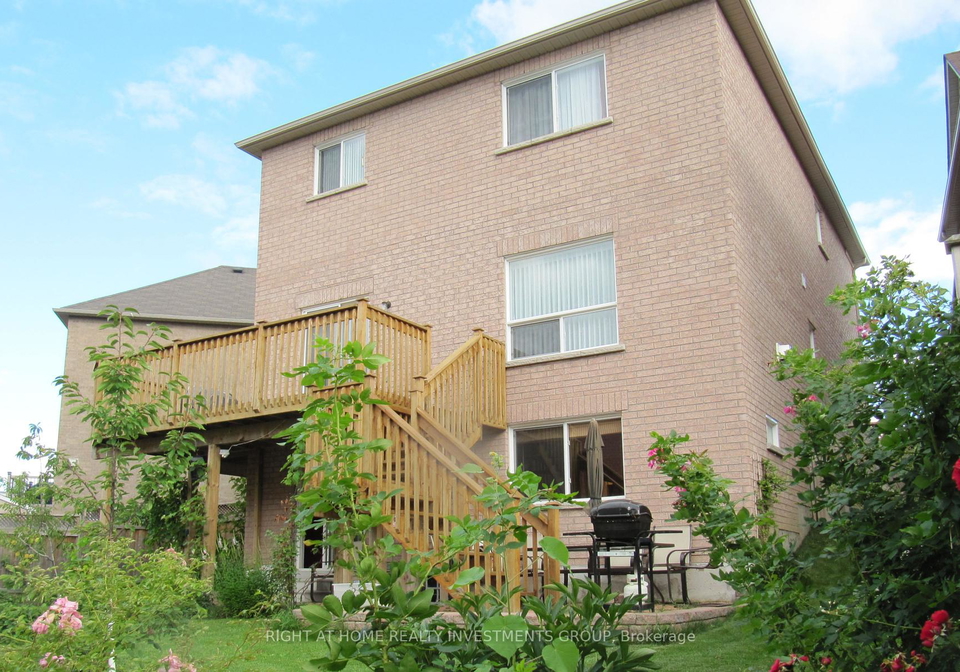 63-trish-drive-richmond-hill-ontario-n12102806