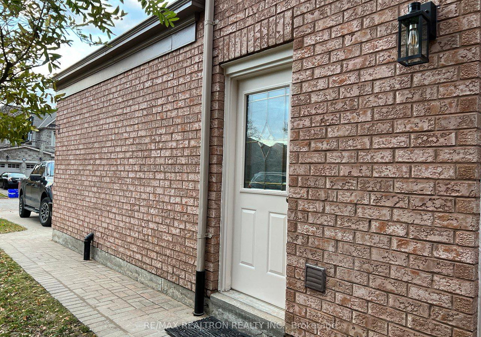 69-gatcombe-circle-richmond-hill-ontario-n12106924