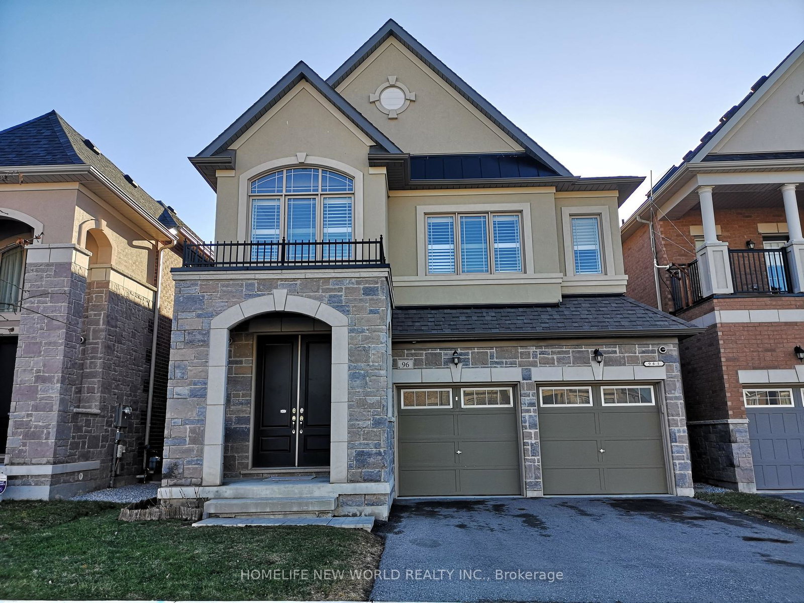 96b-roth-street-aurora-ontario-n12107145