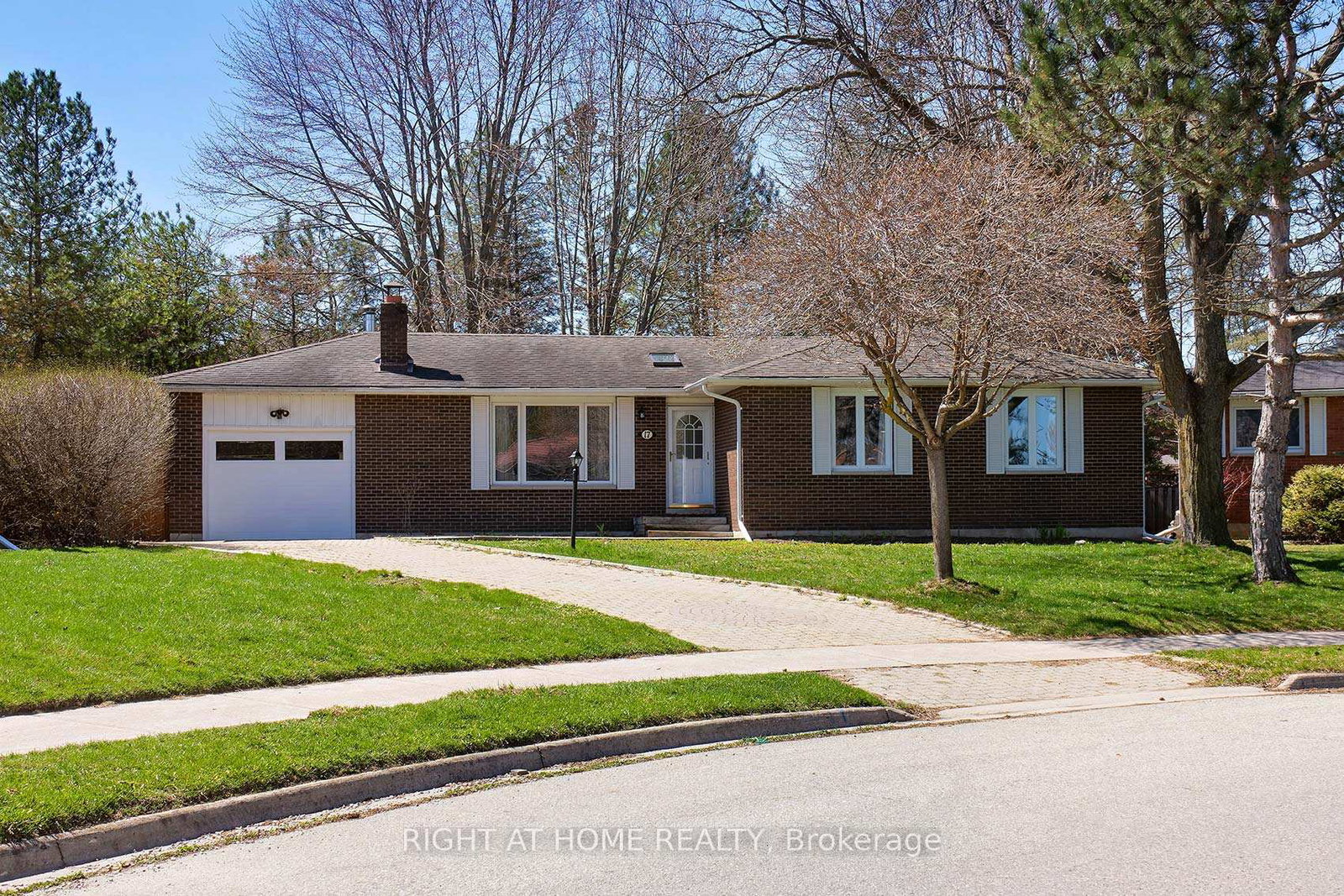 17-oak-street-new-tecumseth-ontario-n12107574