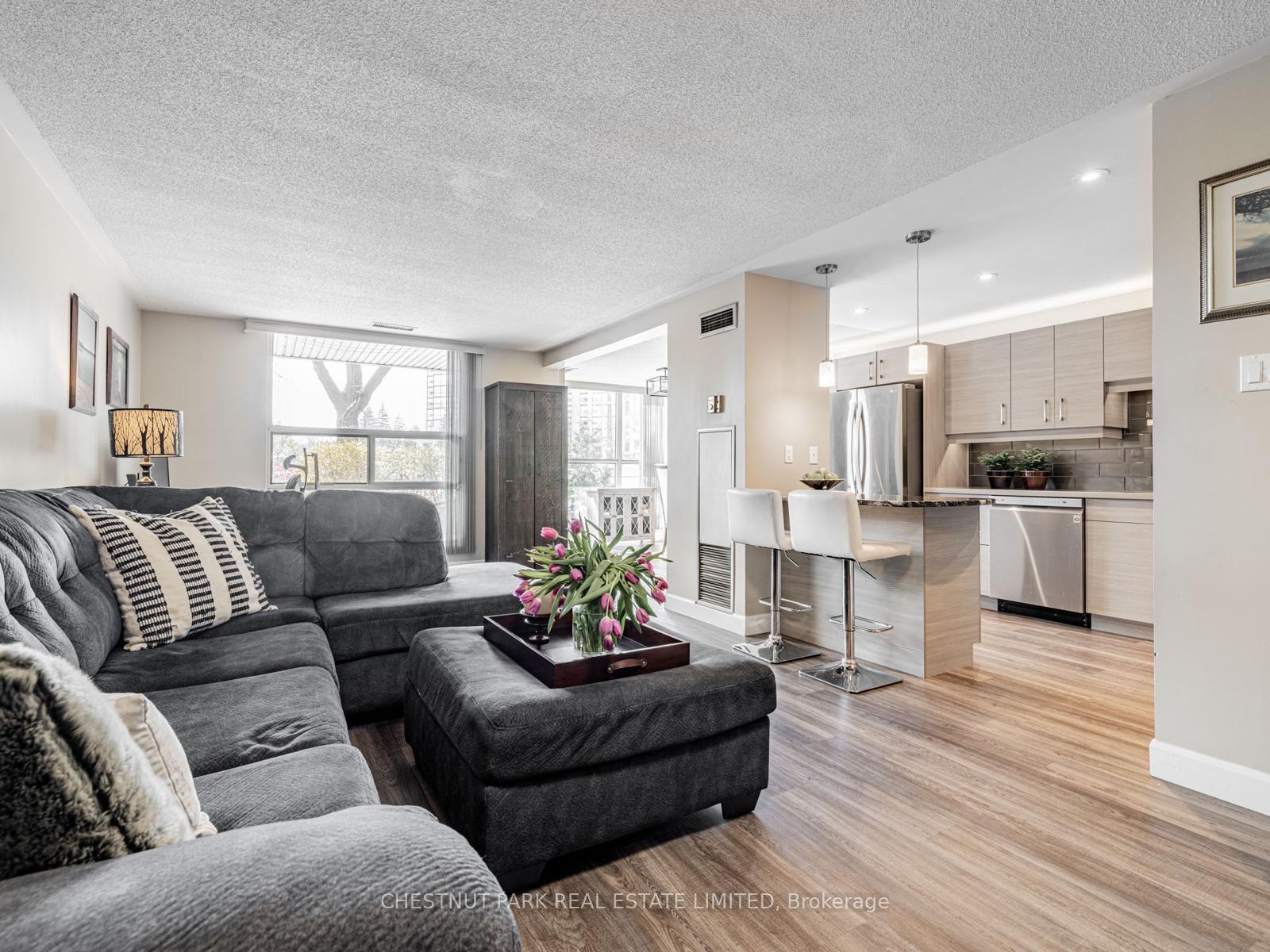30-harding-boulevard-w-richmond-hill-ontario-n12111278