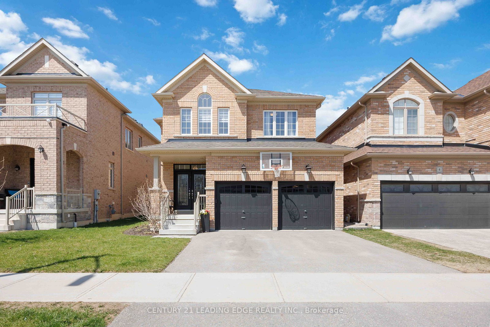 8-tupling-street-bradford-west-gwillimbury-ontario-n12114149