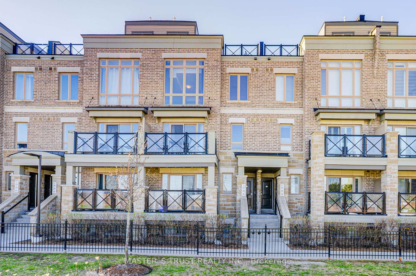 10-dunsheath-way-markham-ontario-n12114411