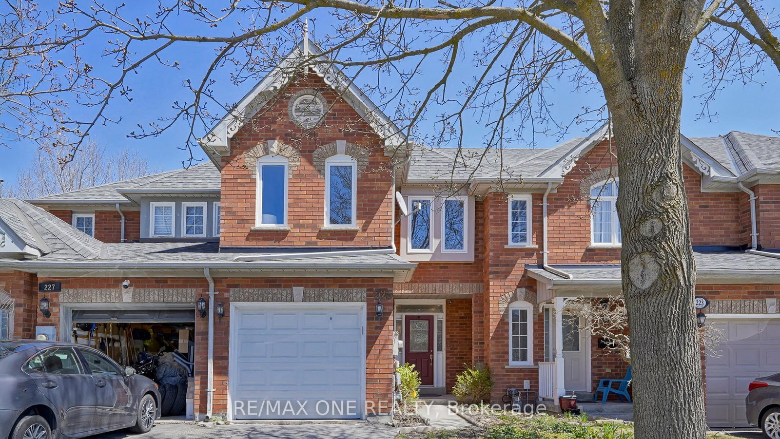225-warner-crescent-newmarket-ontario-n12114564