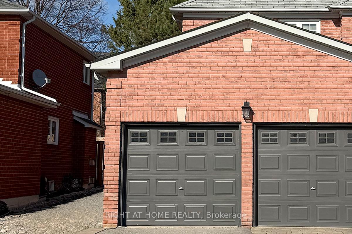 541-lyman-basement-boulevard-newmarket-ontario-n12114720