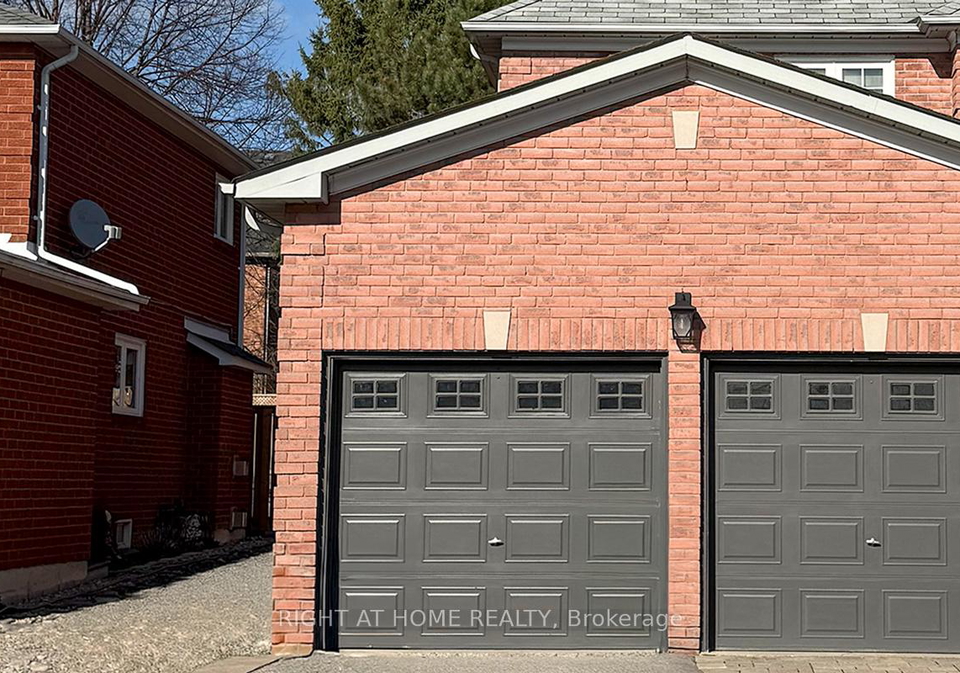 541-lyman-basement-boulevard-newmarket-ontario-n12114720