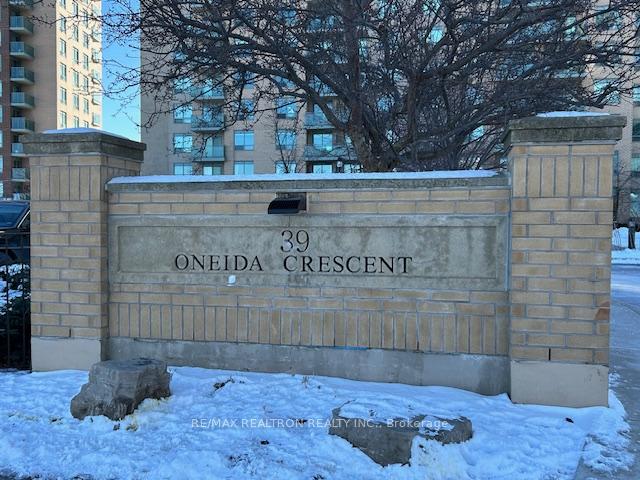 39-oneida-crescent-richmond-hill-ontario-n12115154