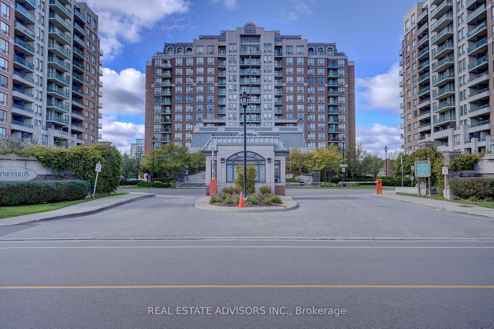 310-red-maple-road-richmond-hill-ontario-n12117861