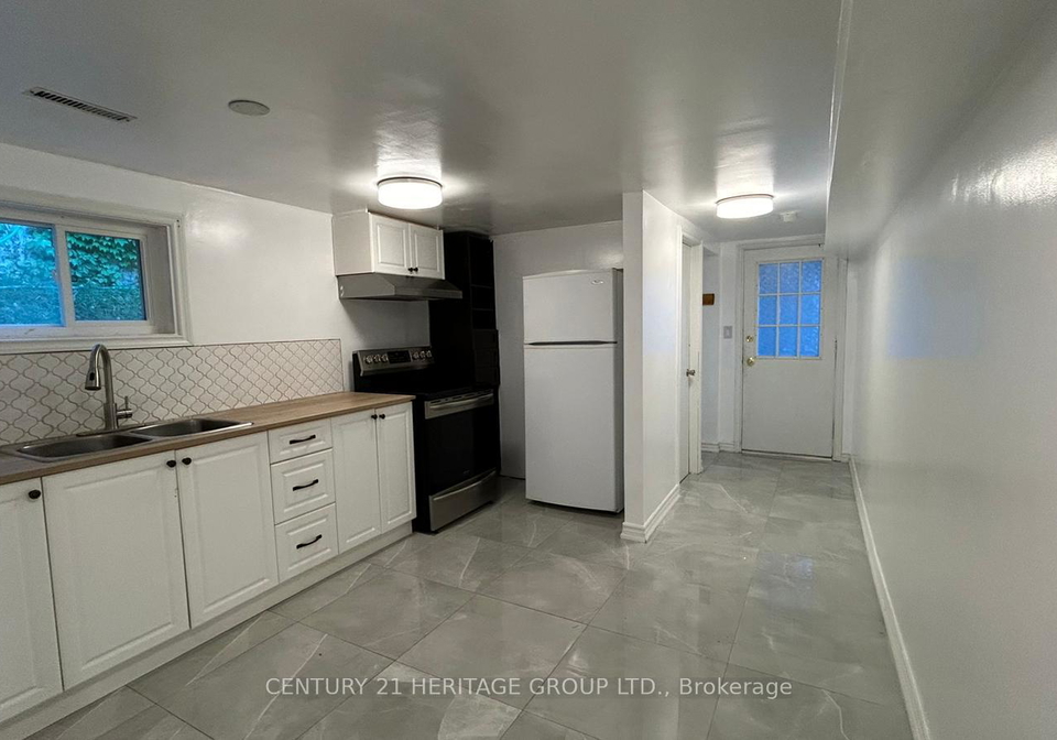 627-red-deer-street-newmarket-ontario-n12120832