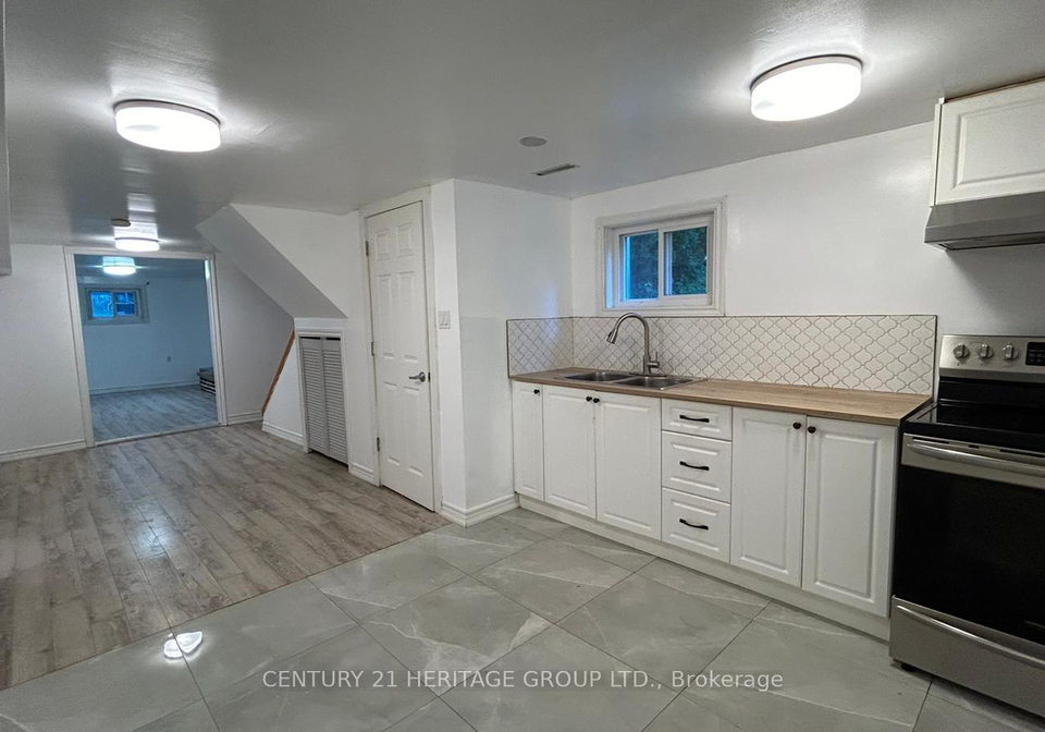 627-red-deer-street-newmarket-ontario-n12120832