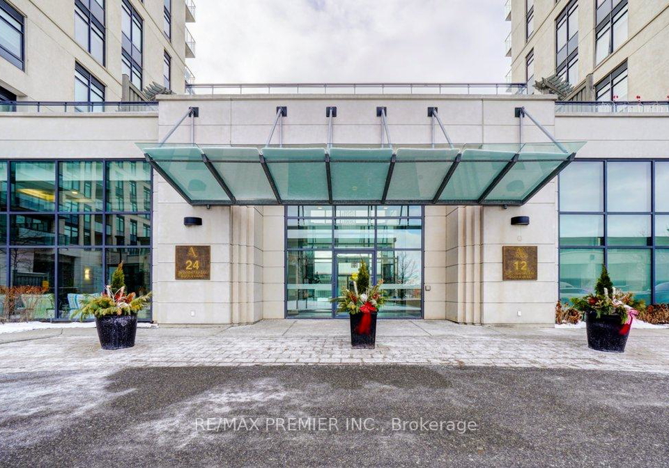 12-woodstream-boulevard-vaughan-ontario-n12121455