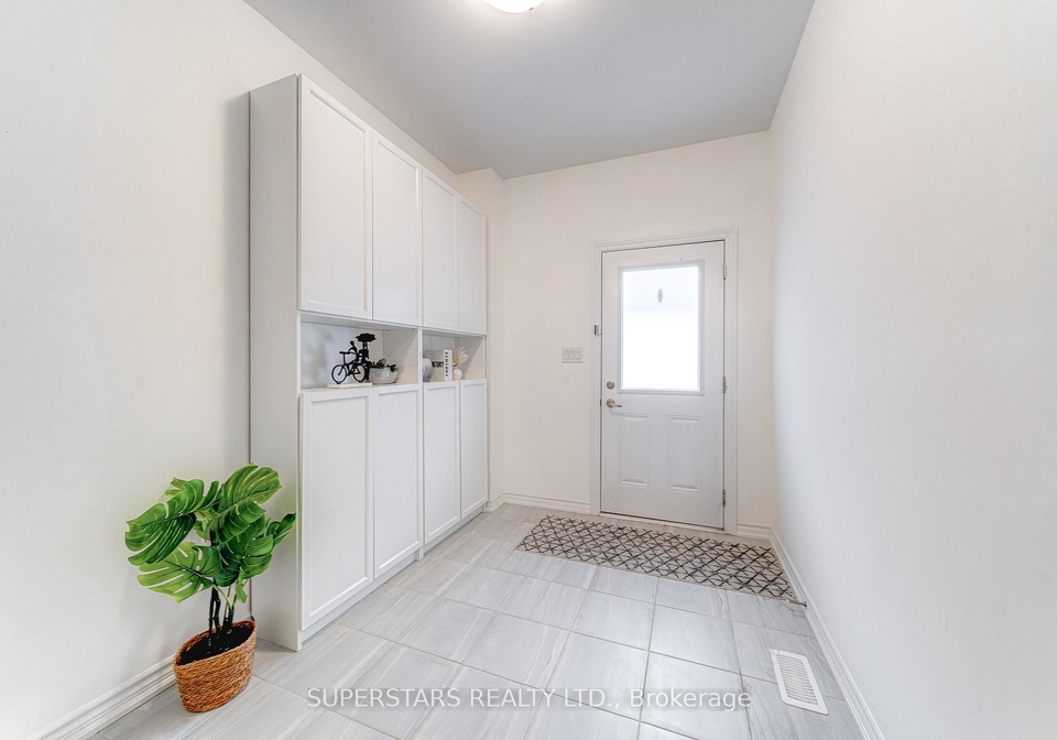 22-imperial-college-lane-markham-ontario-n12123303