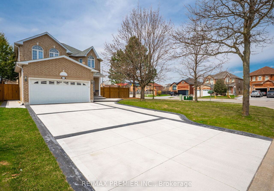 267-caproni-drive-vaughan-ontario-n12124597