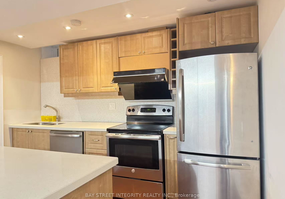 bsm-302-valleymede-drive-richmond-hill-ontario-n12125292