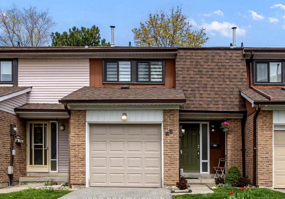 260-avenue-road-richmond-hill-ontario-n12125929