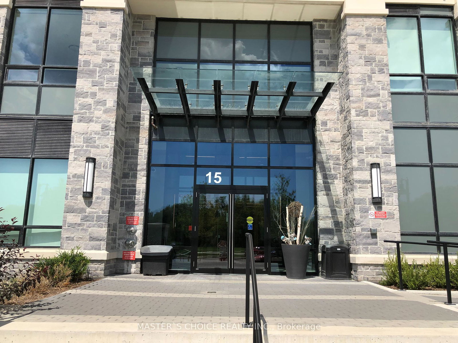 15-water-walk-drive-markham-ontario-n12127489