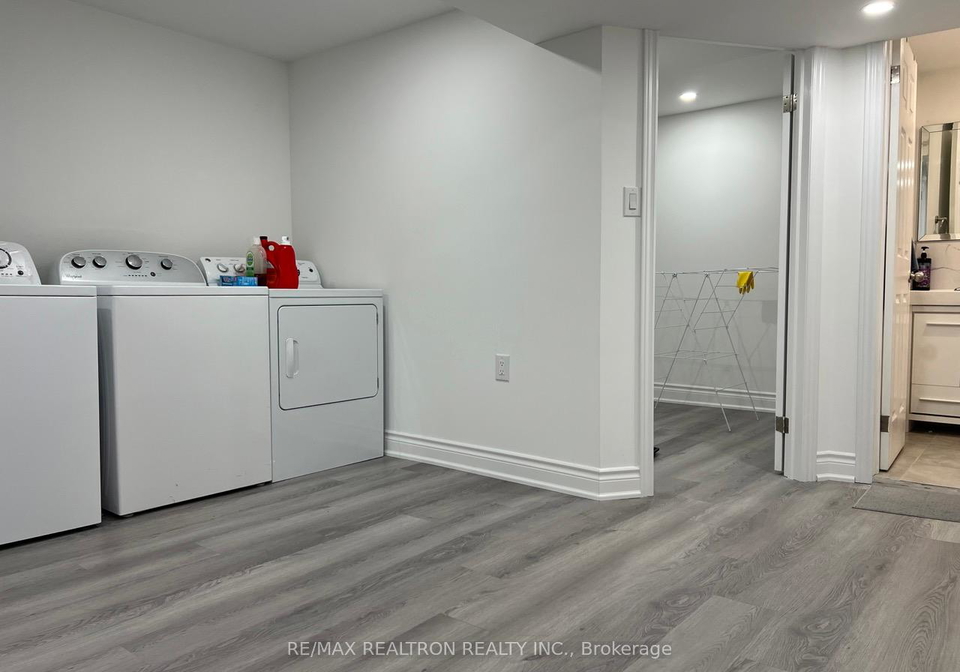 9-merrylynn-drive-richmond-hill-ontario-n12129720