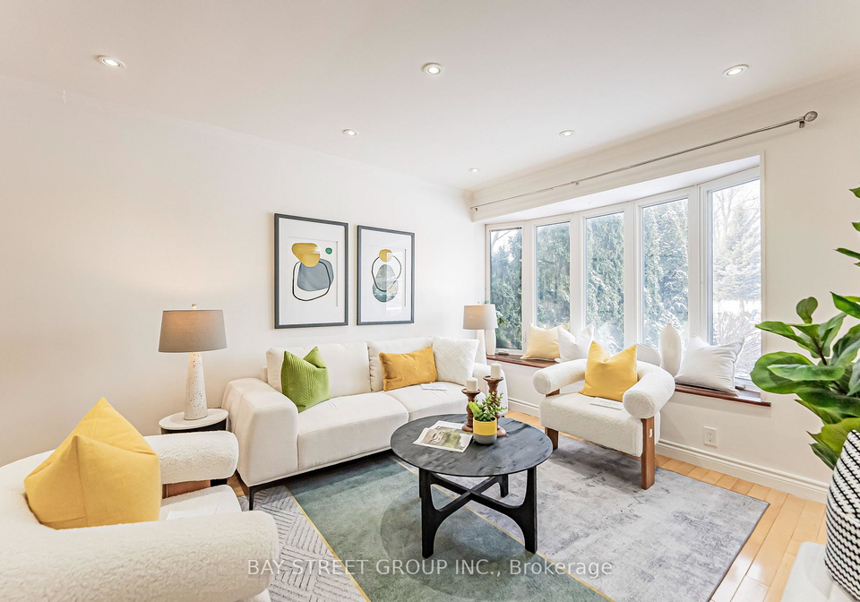 352-taylor-mills-drive-n-richmond-hill-ontario-n12130679
