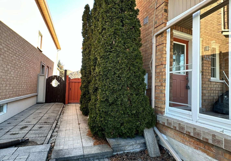 141-foxchase-avenue-w-vaughan-ontario-n12132251