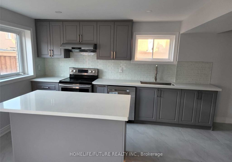 109-milby-crescent-bradford-west-gwillimbury-ontario-n12132253