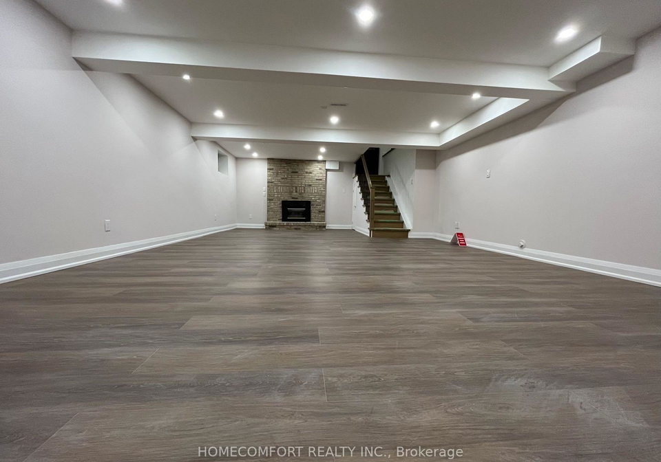 18-black-willow-court-richmond-hill-ontario-n12133072