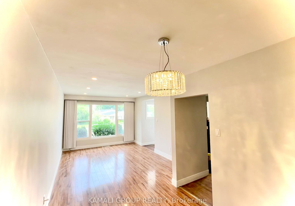 54-harrison-drive-newmarket-ontario-n12135709