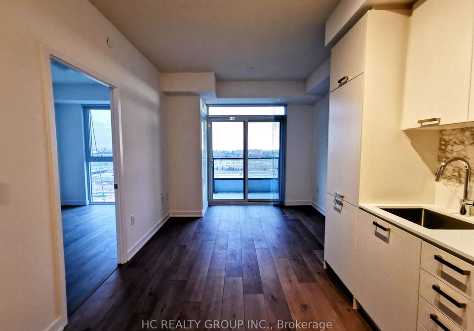 10-honeycrisp-crescent-vaughan-ontario-n12136212