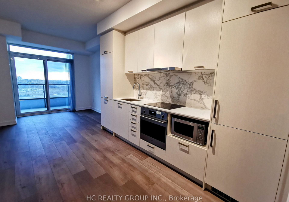 10-honeycrisp-crescent-vaughan-ontario-n12136212