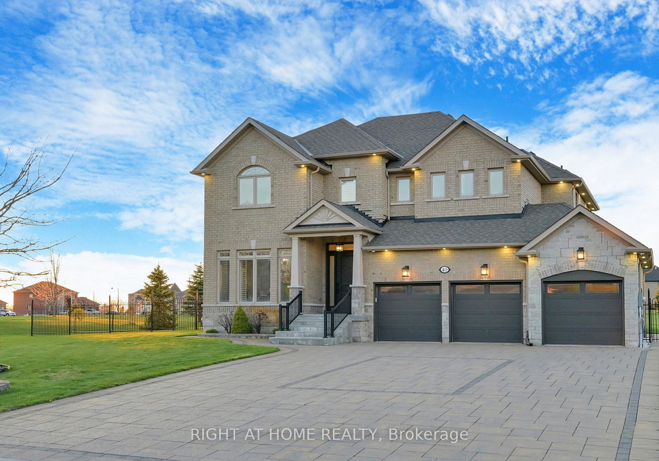 40-stonesthrow-crescent-uxbridge-ontario-n12138339