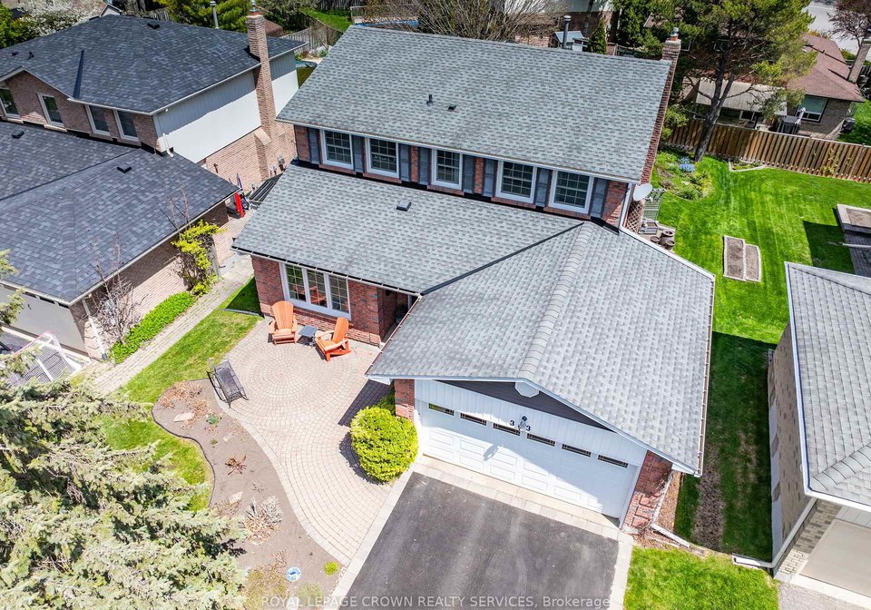 383-ashworth-drive-newmarket-ontario-n12139785