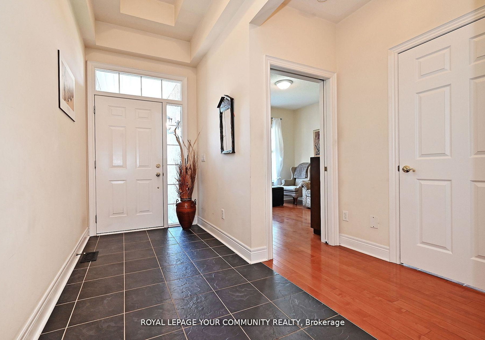 84-long-stan-whitchurch-stouffville-ontario-n12141325