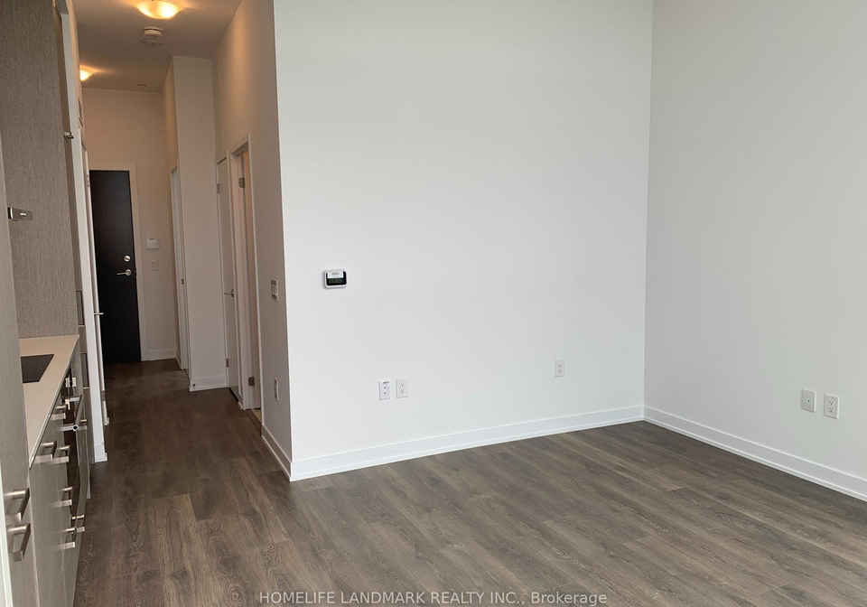 38-honeycrisp-crescent-vaughan-ontario-n12141871