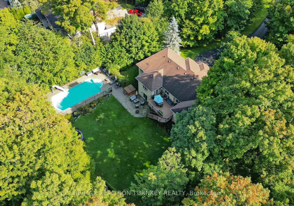 22-sherwood-glen-east-gwillimbury-ontario-n12142116