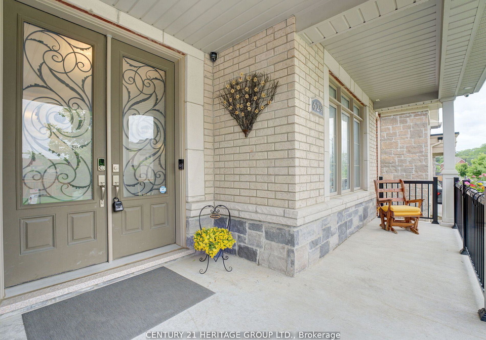 629-mcgregor-farm-trail-newmarket-ontario-n12142835