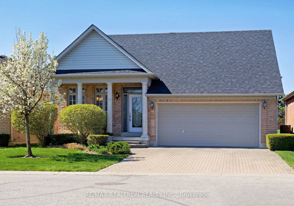29-lambs-run-whitchurch-stouffville-ontario-n12145210