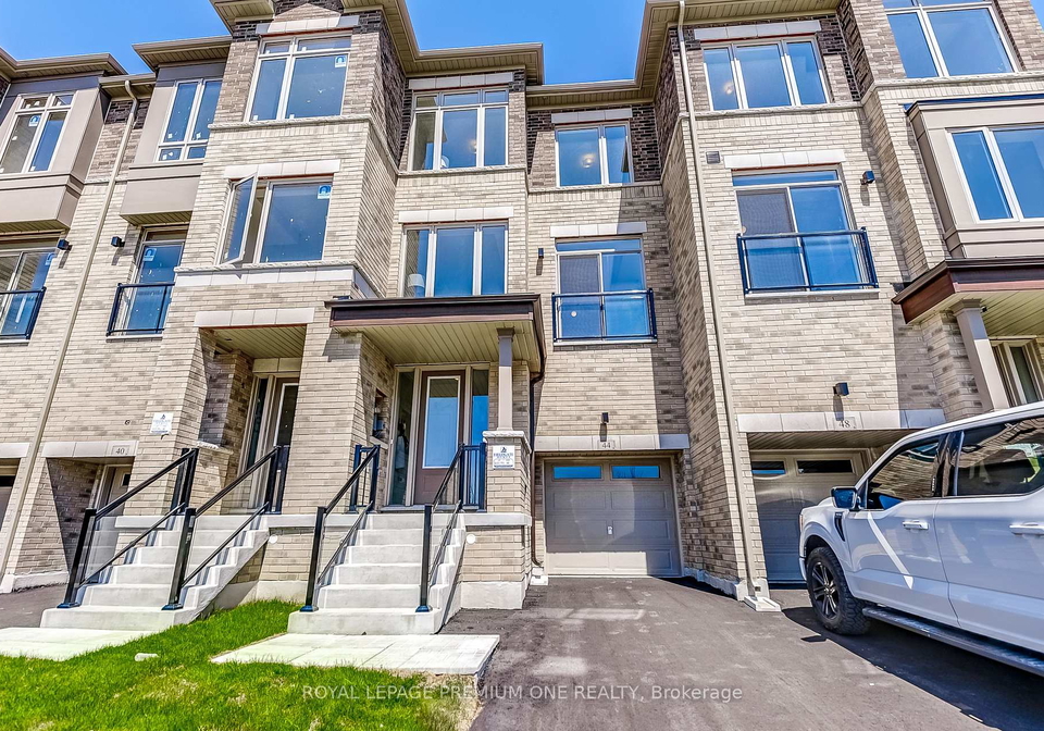 44-tennant-circle-vaughan-ontario-n12145264