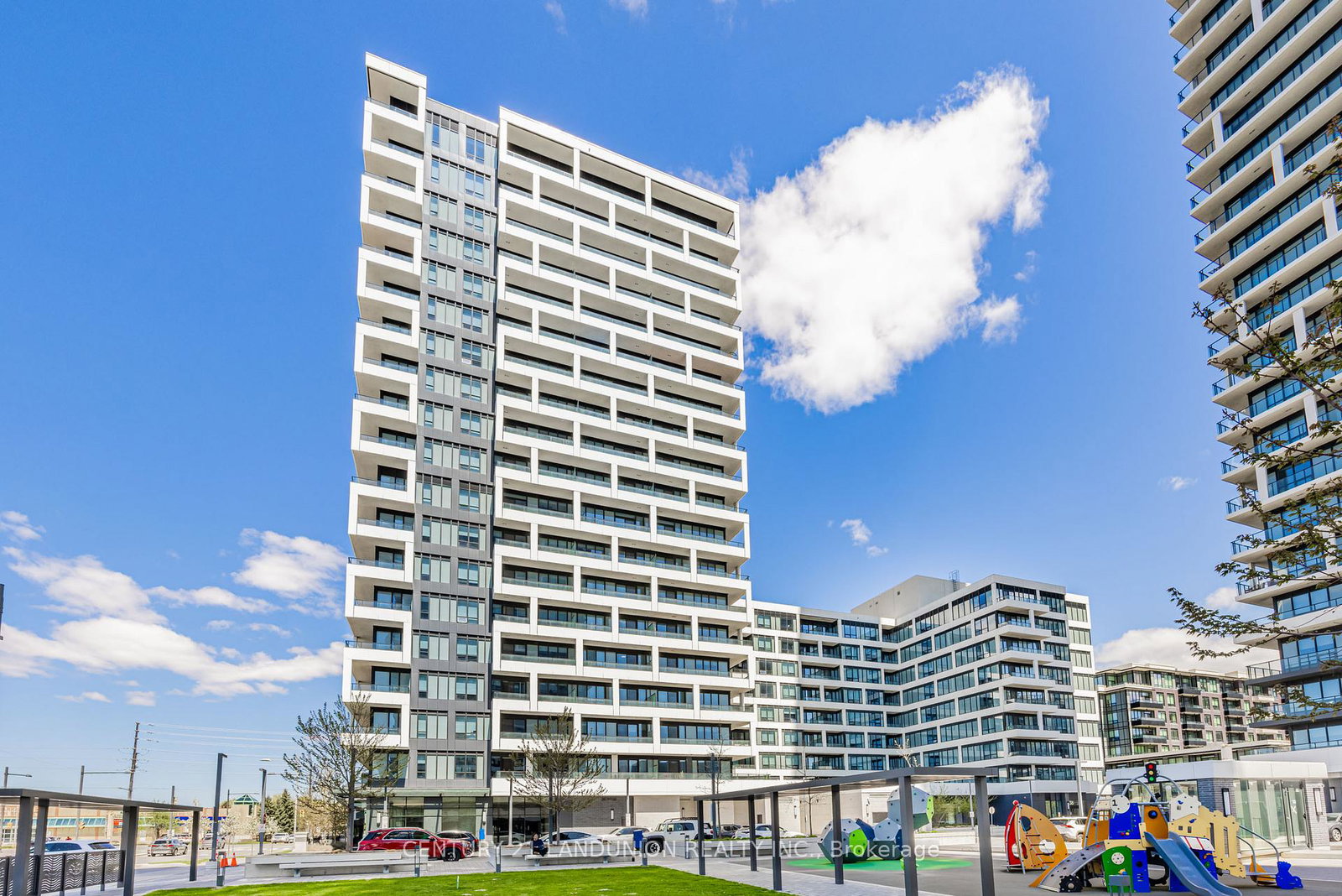 38-water-walk-drive-markham-ontario-n12146321