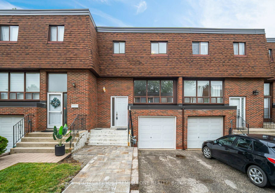 48-stately-way-markham-ontario-n12147365