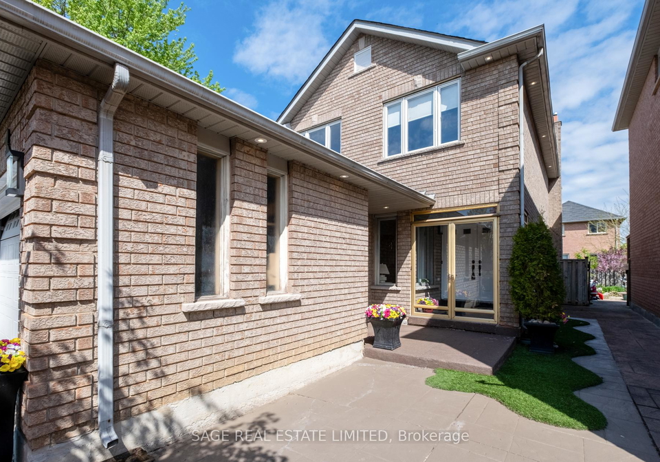 36-elmpark-court-richmond-hill-ontario-n12154668