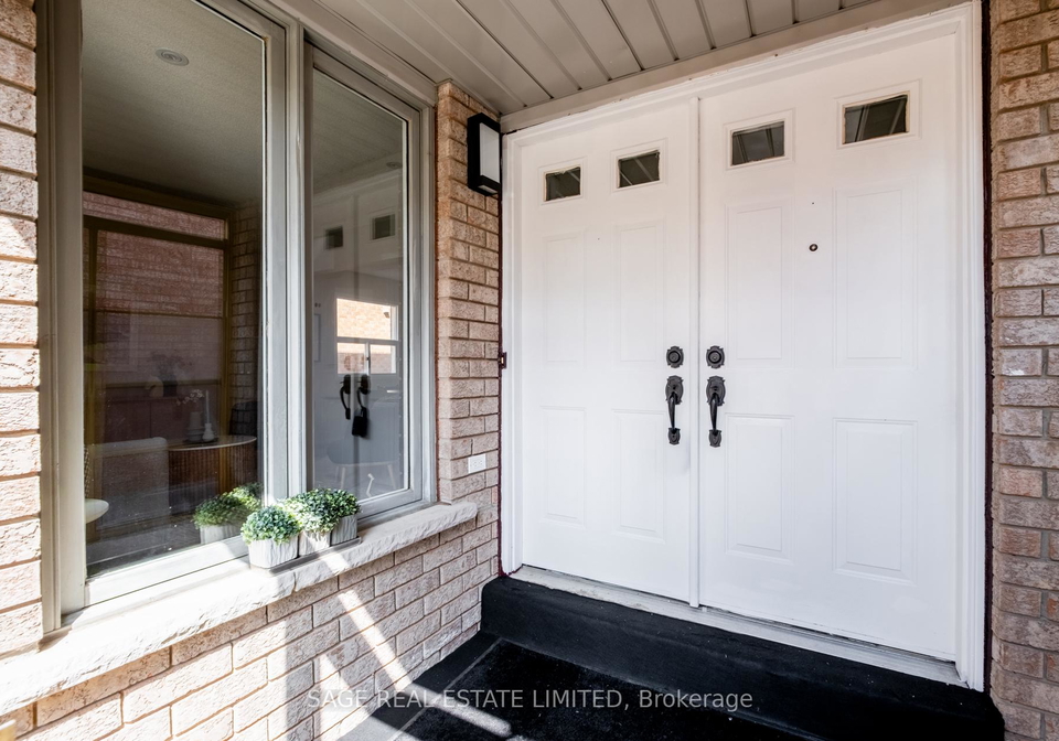 36-elmpark-court-richmond-hill-ontario-n12154668