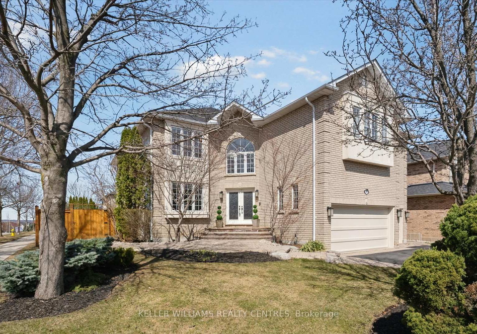 135-sanibel-crescent-vaughan-ontario-n12154967