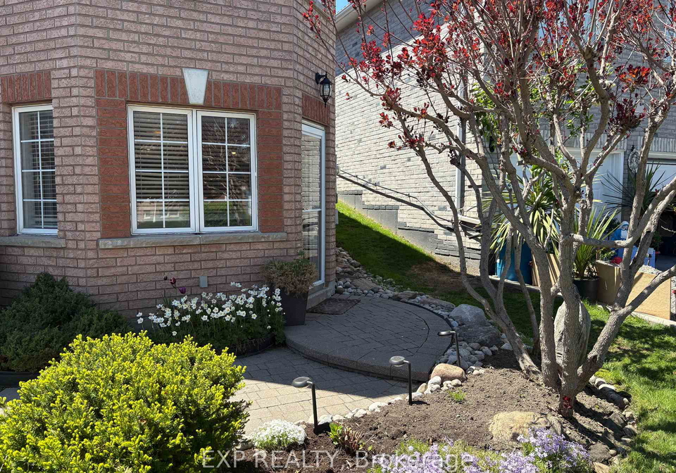 53-saint-avenue-bradford-west-gwillimbury-ontario-n12158034