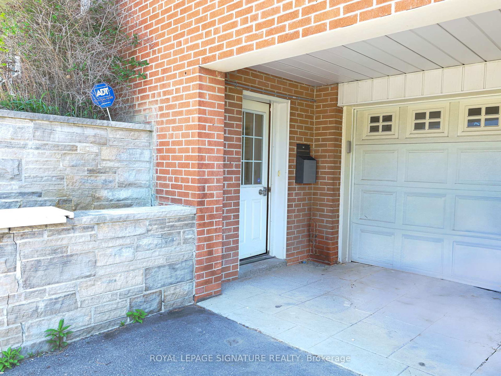 38-idleswift-drive-vaughan-ontario-n12160201