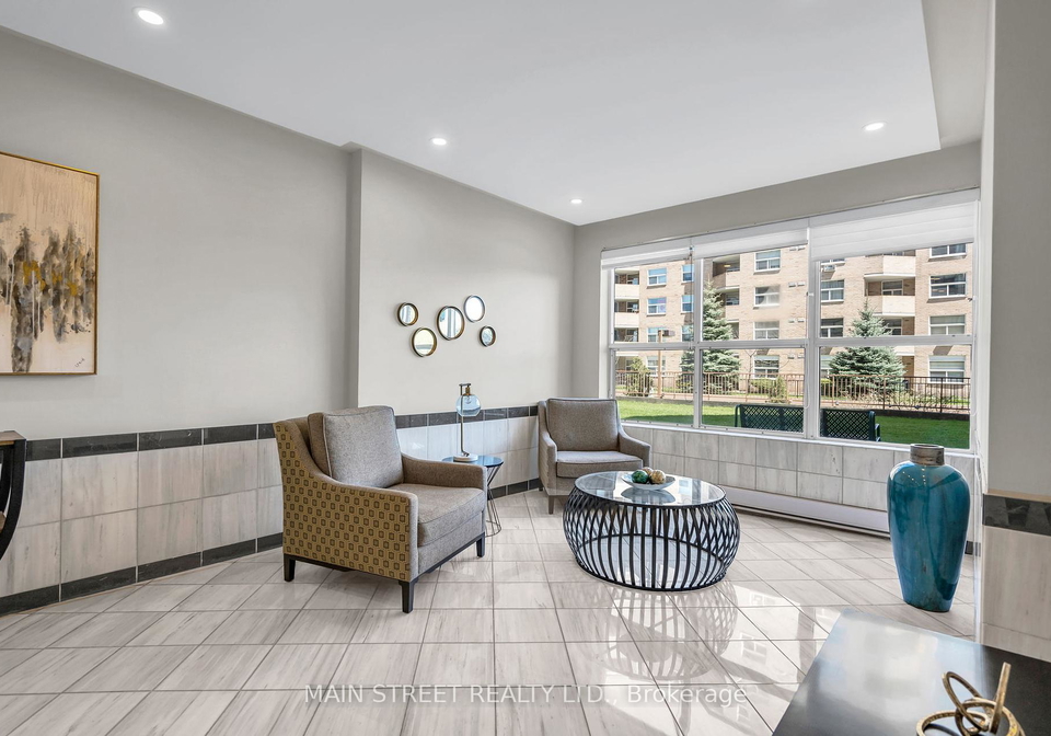 250-davis-drive-newmarket-ontario-n12162141
